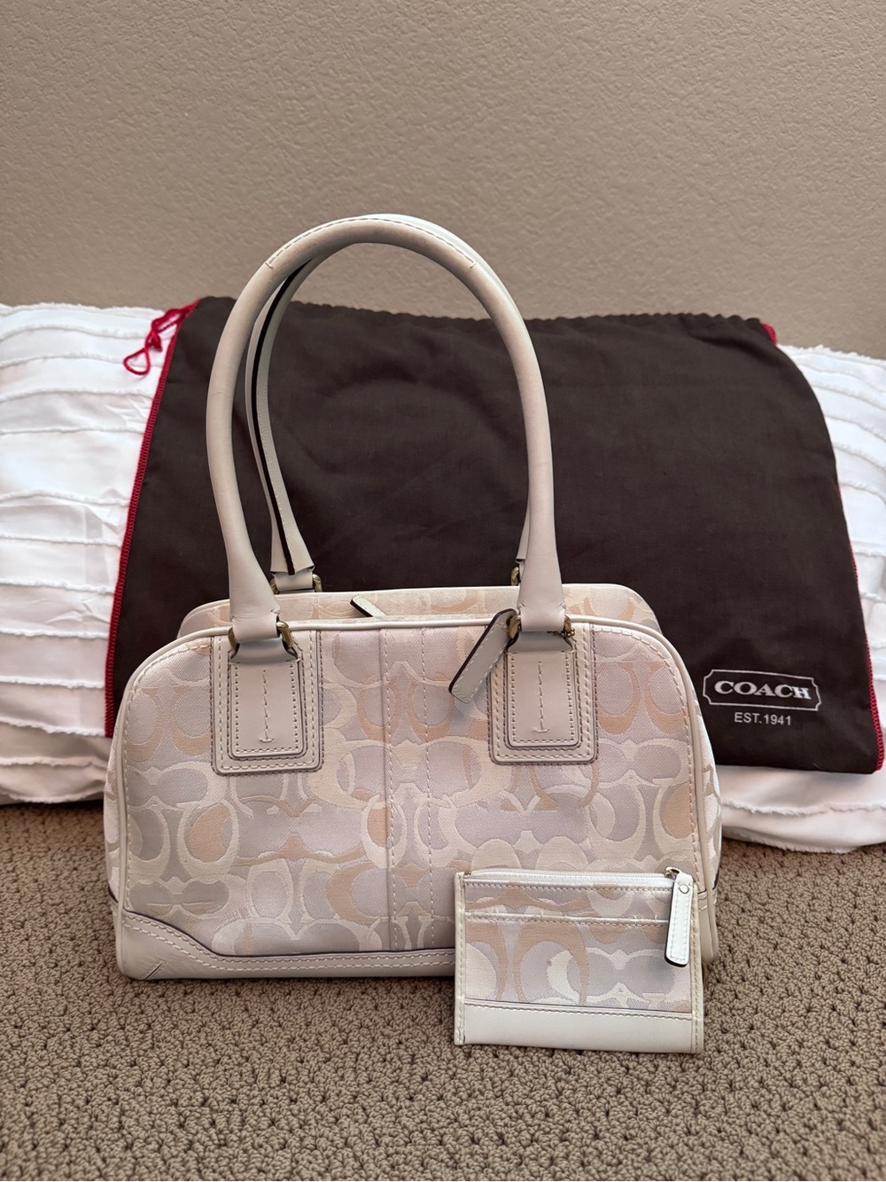 Coach White and Cream Signature Dome Satchel with Matching Card Case